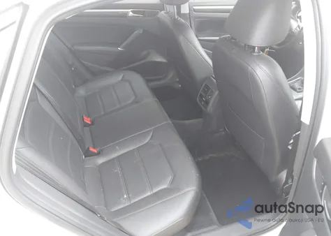 2016 Volkswagen Passat 1.8T Se z USA, uszkodzony, nr VIN 1VWBS7A35GC047664